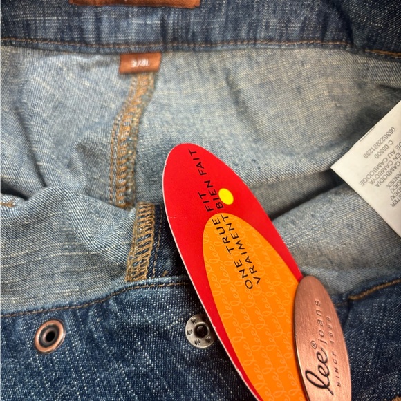 Long Lt.Blue Lee Women’s Jeans Stretch no gap waistband One True Fit Boot Cut - Picture 9 of 10